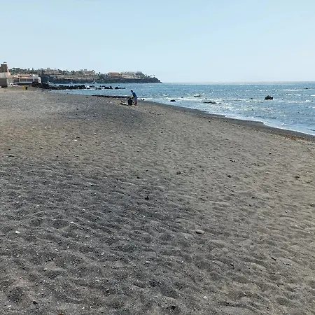 公寓 With Terrace In Santa Cruz De Tenerife Shared Pool